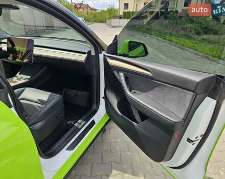 Зелений Тесла Model Y, об'ємом двигуна 0 л та пробігом 30 тис. км за 32800 $, фото 22 на Automoto.ua