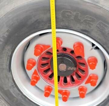 Красный Тирсан ХС, объемом двигателя 0 л и пробегом 0 тыс. км за 16500 $, фото 5 на Automoto.ua