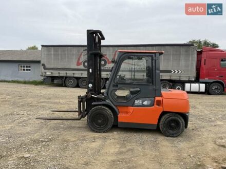 Тойота 02-3FD40, объемом двигателя 2.5 л и пробегом 9 тыс. км за 12000 $, фото 1 на Automoto.ua