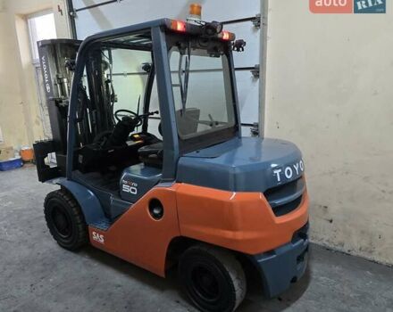 Тойота 02-8FDF, объемом двигателя 3 л и пробегом 57 тыс. км за 31522 $, фото 3 на Automoto.ua