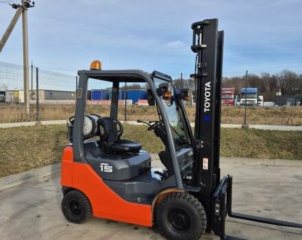 Красный Тойота 02-8FDF15, объемом двигателя 2.4 л и пробегом 4 тыс. км за 12019 $, фото 1 на Automoto.ua