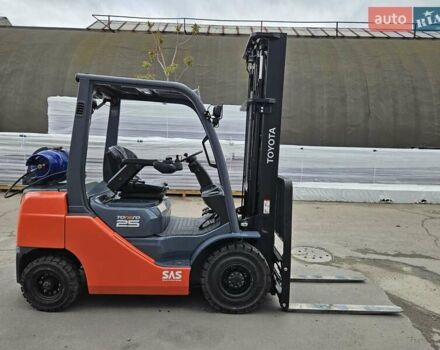 Тойота 02-8FGF25, об'ємом двигуна 2.2 л та пробігом 6 тис. км за 16800 $, фото 3 на Automoto.ua