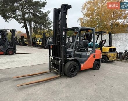 Тойота 02-8FGF30 2015 в Киеве на Automoto.ua Тойота 02-8FGF30, объемом двигателя 0 л и пробегом 0 тыс. км за 18500 $, фото 1 на Automoto.ua