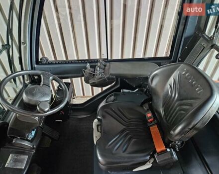Тойота 02-8FGF30, об'ємом двигуна 2.2 л та пробігом 4 тис. км за 20800 $, фото 3 на Automoto.ua