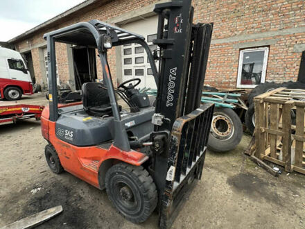 Тойота 42-6FGF25 1999 в Луцке на Automoto.ua Тойота 42-6FGF25, объемом двигателя 0 л и пробегом 1 тыс. км за 9900 $, фото 1 на Automoto.ua