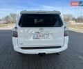 Белый Тойота 4Раннер, объемом двигателя 4 л и пробегом 250 тыс. км за 24800 $, фото 23 на Automoto.ua