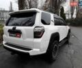 Белый Тойота 4Раннер, объемом двигателя 4 л и пробегом 122 тыс. км за 35990 $, фото 5 на Automoto.ua