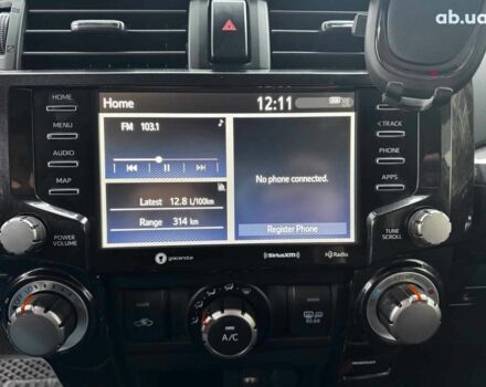 Білий Тойота 4Раннер, об'ємом двигуна 4 л та пробігом 122 тис. км за 35990 $, фото 21 на Automoto.ua