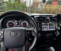 Белый Тойота 4Раннер, объемом двигателя 4 л и пробегом 122 тыс. км за 35990 $, фото 27 на Automoto.ua