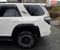 Белый Тойота 4Раннер, объемом двигателя 4 л и пробегом 122 тыс. км за 35990 $, фото 9 на Automoto.ua