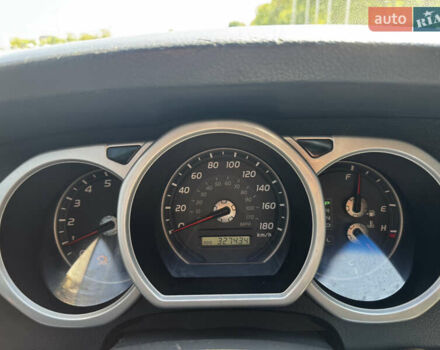 Бежевый Тойота 4Раннер, объемом двигателя 4 л и пробегом 327 тыс. км за 11500 $, фото 10 на Automoto.ua
