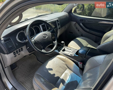 Бежевый Тойота 4Раннер, объемом двигателя 4 л и пробегом 327 тыс. км за 11500 $, фото 9 на Automoto.ua