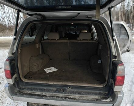 Бежевый Тойота 4Раннер, объемом двигателя 3 л и пробегом 285 тыс. км за 7500 $, фото 1 на Automoto.ua