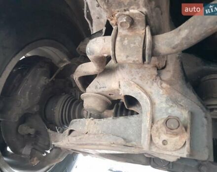 Черный Тойота 4Раннер, объемом двигателя 3 л и пробегом 350 тыс. км за 4800 $, фото 9 на Automoto.ua