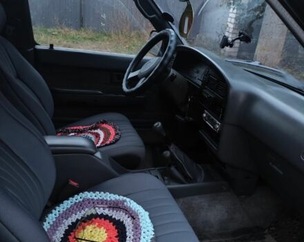 Черный Тойота 4Раннер, объемом двигателя 2.4 л и пробегом 512 тыс. км за 3500 $, фото 5 на Automoto.ua