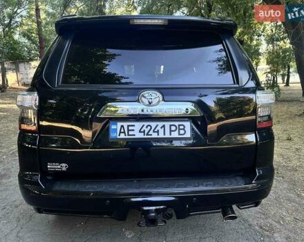 Черный Тойота 4Раннер, объемом двигателя 3.96 л и пробегом 193 тыс. км за 25630 $, фото 3 на Automoto.ua