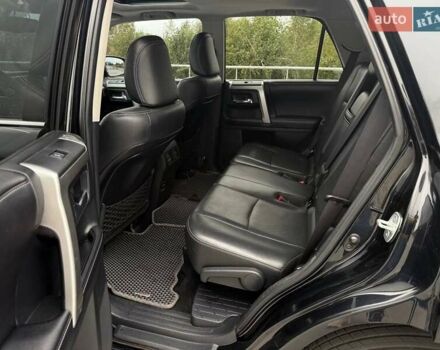 Черный Тойота 4Раннер, объемом двигателя 3.96 л и пробегом 195 тыс. км за 25950 $, фото 23 на Automoto.ua