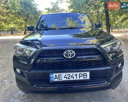 Черный Тойота 4Раннер, объемом двигателя 3.96 л и пробегом 193 тыс. км за 25630 $, фото 6 на Automoto.ua