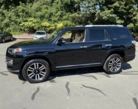 Черный Тойота 4Раннер, объемом двигателя 4 л и пробегом 35 тыс. км за 11600 $, фото 6 на Automoto.ua