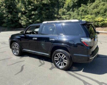 Черный Тойота 4Раннер, объемом двигателя 4 л и пробегом 35 тыс. км за 11600 $, фото 5 на Automoto.ua