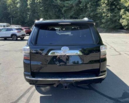 Черный Тойота 4Раннер, объемом двигателя 4 л и пробегом 35 тыс. км за 11600 $, фото 4 на Automoto.ua