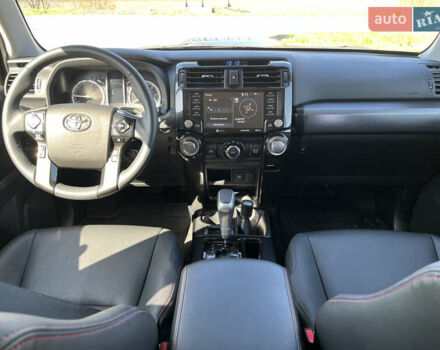 Черный Тойота 4Раннер, объемом двигателя 3.96 л и пробегом 14 тыс. км за 39000 $, фото 11 на Automoto.ua