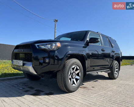 Черный Тойота 4Раннер, объемом двигателя 3.96 л и пробегом 14 тыс. км за 39000 $, фото 1 на Automoto.ua