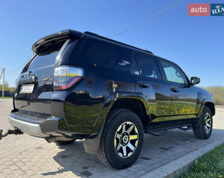 Черный Тойота 4Раннер, объемом двигателя 3.96 л и пробегом 14 тыс. км за 39000 $, фото 5 на Automoto.ua