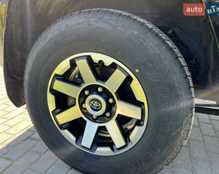 Черный Тойота 4Раннер, объемом двигателя 3.96 л и пробегом 14 тыс. км за 39000 $, фото 6 на Automoto.ua