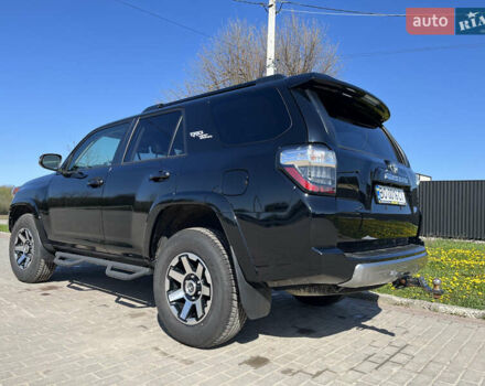 Черный Тойота 4Раннер, объемом двигателя 3.96 л и пробегом 14 тыс. км за 39000 $, фото 2 на Automoto.ua