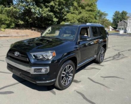 Черный Тойота 4Раннер, объемом двигателя 4 л и пробегом 35 тыс. км за 11600 $, фото 1 на Automoto.ua