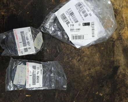 Красный Тойота 4Раннер, объемом двигателя 3 л и пробегом 267 тыс. км за 5990 $, фото 13 на Automoto.ua