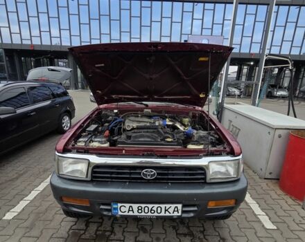 Красный Тойота 4Раннер, объемом двигателя 3 л и пробегом 267 тыс. км за 5990 $, фото 5 на Automoto.ua