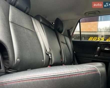 Красный Тойота 4Раннер, объемом двигателя 3.96 л и пробегом 41 тыс. км за 51800 $, фото 13 на Automoto.ua