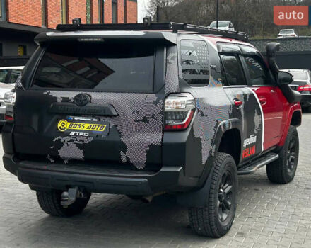 Красный Тойота 4Раннер, объемом двигателя 3.96 л и пробегом 41 тыс. км за 51800 $, фото 5 на Automoto.ua