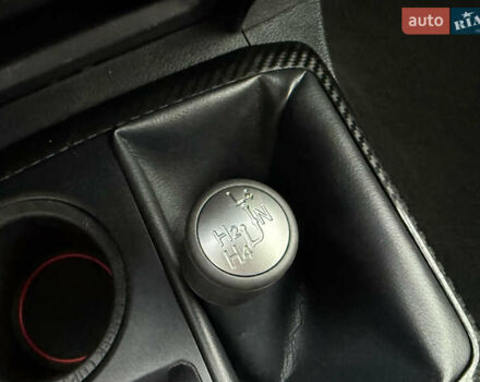 Червоний Тойота 4Раннер, об'ємом двигуна 3.96 л та пробігом 28 тис. км за 47900 $, фото 16 на Automoto.ua