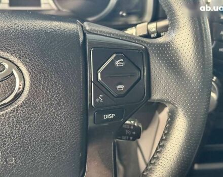Тойота 4Раннер, объемом двигателя 4 л и пробегом 141 тыс. км за 36900 $, фото 17 на Automoto.ua