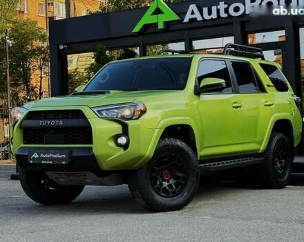 Тойота 4Раннер, объемом двигателя 4 л и пробегом 30 тыс. км за 52999 $, фото 4 на Automoto.ua