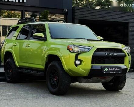 Тойота 4Раннер, объемом двигателя 4 л и пробегом 30 тыс. км за 52999 $, фото 2 на Automoto.ua