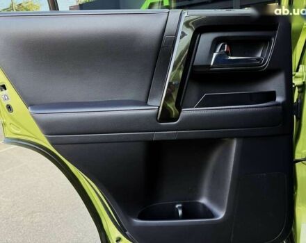 Тойота 4Раннер, объемом двигателя 4 л и пробегом 30 тыс. км за 52999 $, фото 24 на Automoto.ua