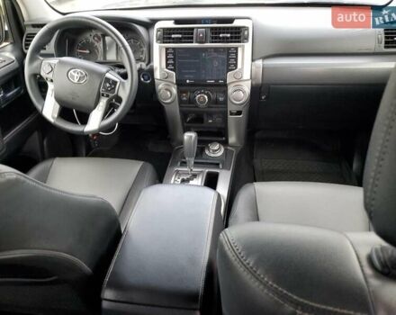 Тойота 4Раннер, объемом двигателя 3.96 л и пробегом 75 тыс. км за 15000 $, фото 7 на Automoto.ua