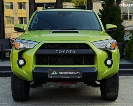 Тойота 4Раннер, объемом двигателя 4 л и пробегом 30 тыс. км за 52555 $, фото 1 на Automoto.ua