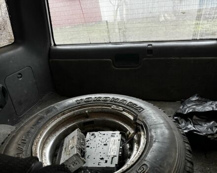 Сірий Тойота 4Раннер, об'ємом двигуна 3 л та пробігом 350 тис. км за 3905 $, фото 5 на Automoto.ua