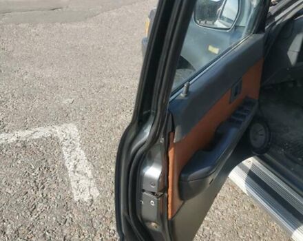 Серый Тойота 4Раннер, объемом двигателя 3 л и пробегом 285 тыс. км за 7700 $, фото 38 на Automoto.ua