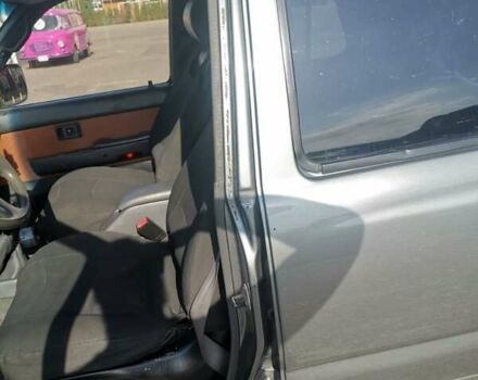 Серый Тойота 4Раннер, объемом двигателя 3 л и пробегом 285 тыс. км за 7700 $, фото 37 на Automoto.ua