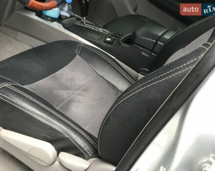 Серый Тойота 4Раннер, объемом двигателя 4 л и пробегом 168 тыс. км за 13500 $, фото 3 на Automoto.ua