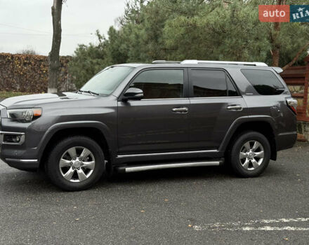 Серый Тойота 4Раннер, объемом двигателя 3.96 л и пробегом 212 тыс. км за 25555 $, фото 6 на Automoto.ua