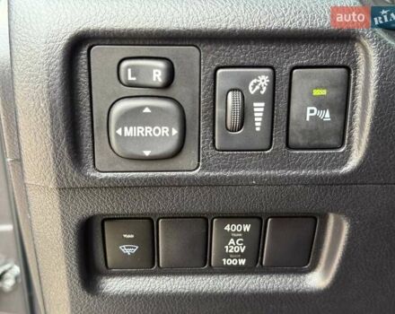 Серый Тойота 4Раннер, объемом двигателя 3.96 л и пробегом 250 тыс. км за 31500 $, фото 51 на Automoto.ua