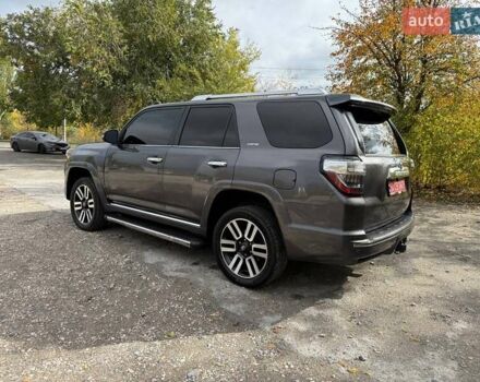 Серый Тойота 4Раннер, объемом двигателя 3.96 л и пробегом 250 тыс. км за 31500 $, фото 23 на Automoto.ua