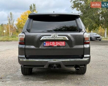 Серый Тойота 4Раннер, объемом двигателя 3.96 л и пробегом 250 тыс. км за 31500 $, фото 12 на Automoto.ua